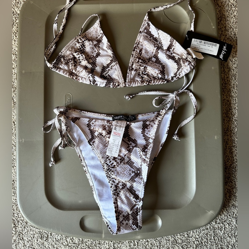 Nasty Gal bikini